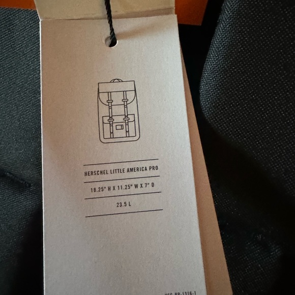 Herschel Little America Pro